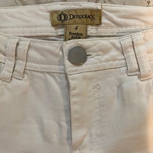 Size 4 - Democracy Freedom Ankle Skimmer